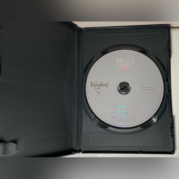 Tangled - Picture 3 of 3